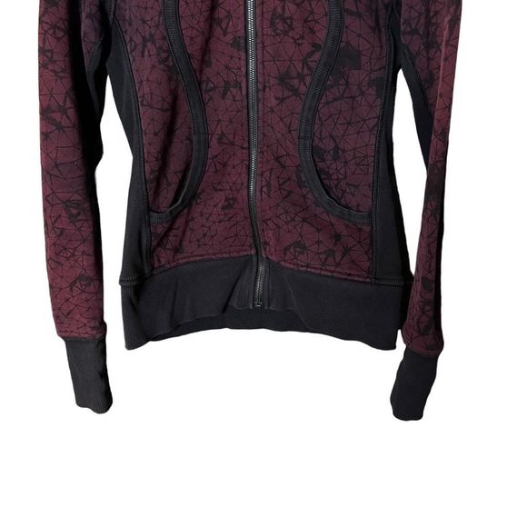 Lululemon Scuba Hoodie 6 - Picture 3 of 6